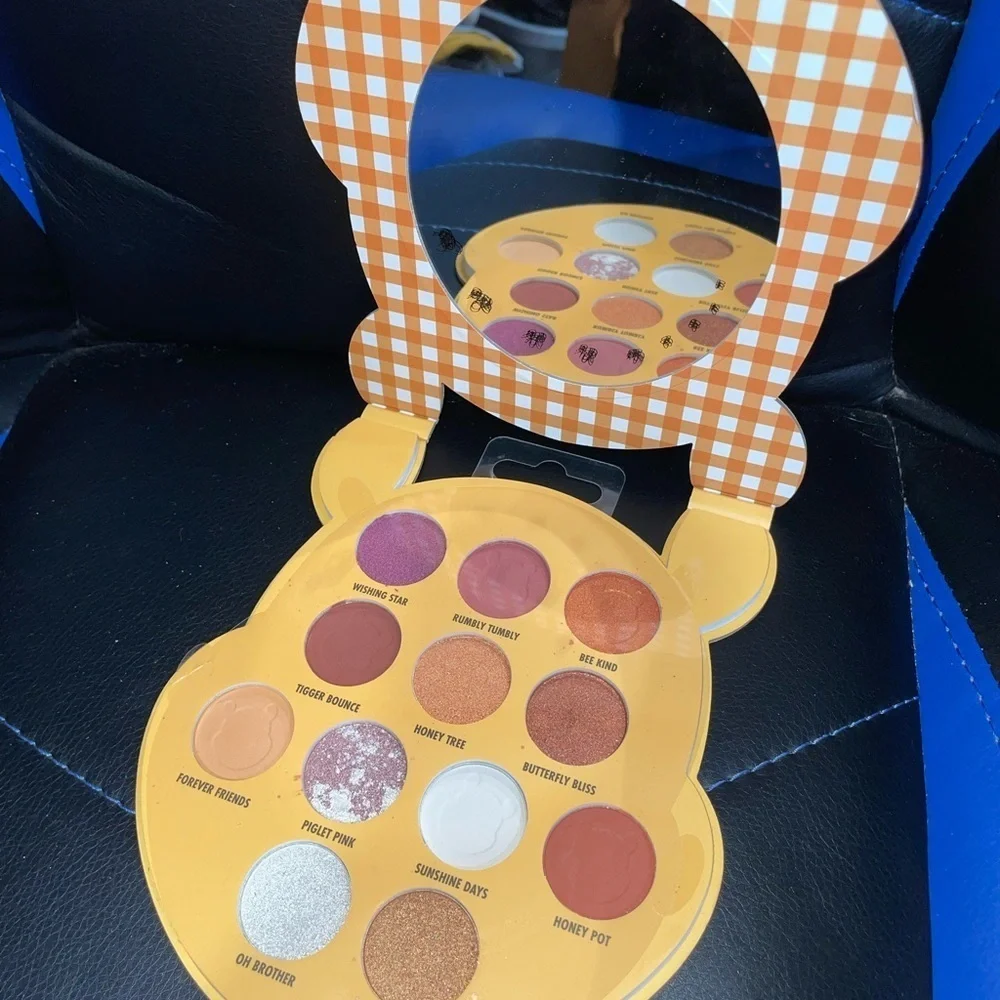 Winnie the Pooh Eyeshadow Palette